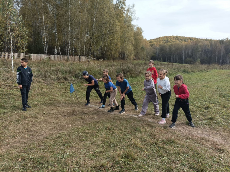 Соревнования по лёгкой атлетике.